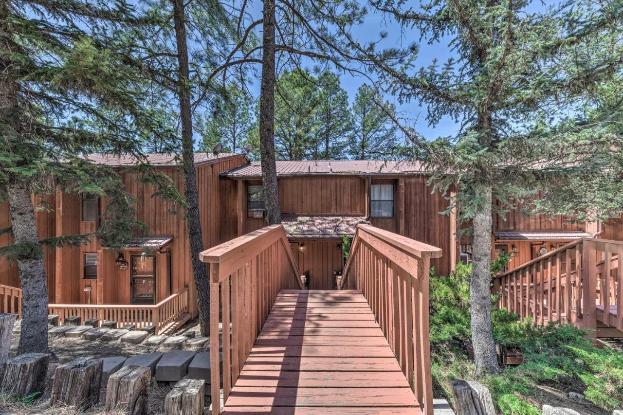 Forested Ruidoso Condo With Deck And Fireplace! Luaran gambar