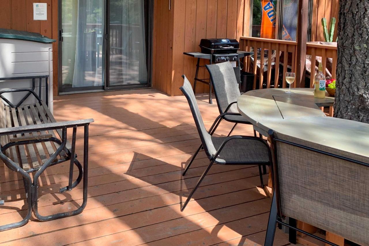 Forested Ruidoso Condo With Deck And Fireplace! Luaran gambar